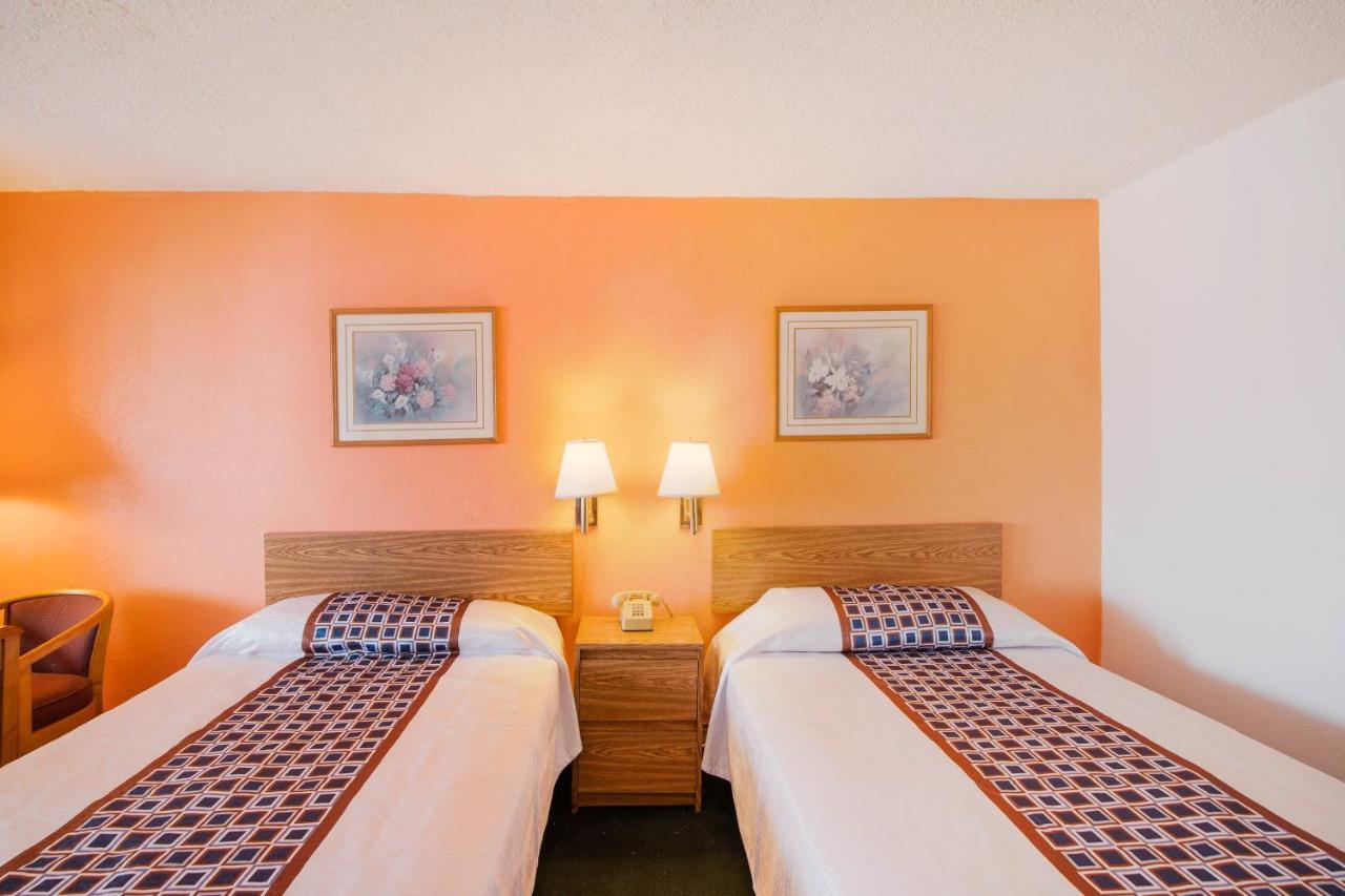 Hotel O Houston East Channelview I-10 المظهر الخارجي الصورة