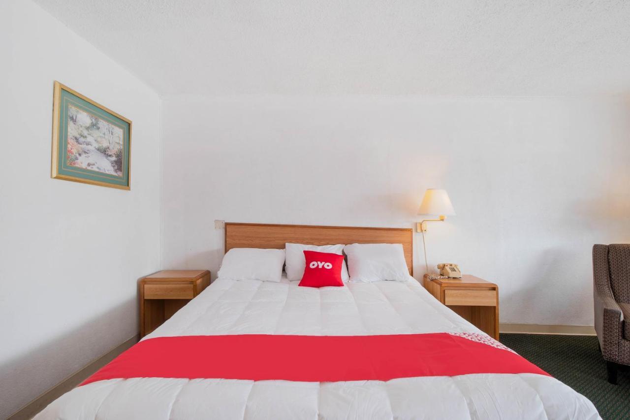 Hotel O Houston East Channelview I-10 المظهر الخارجي الصورة