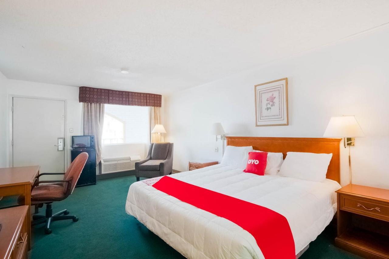 Hotel O Houston East Channelview I-10 المظهر الخارجي الصورة